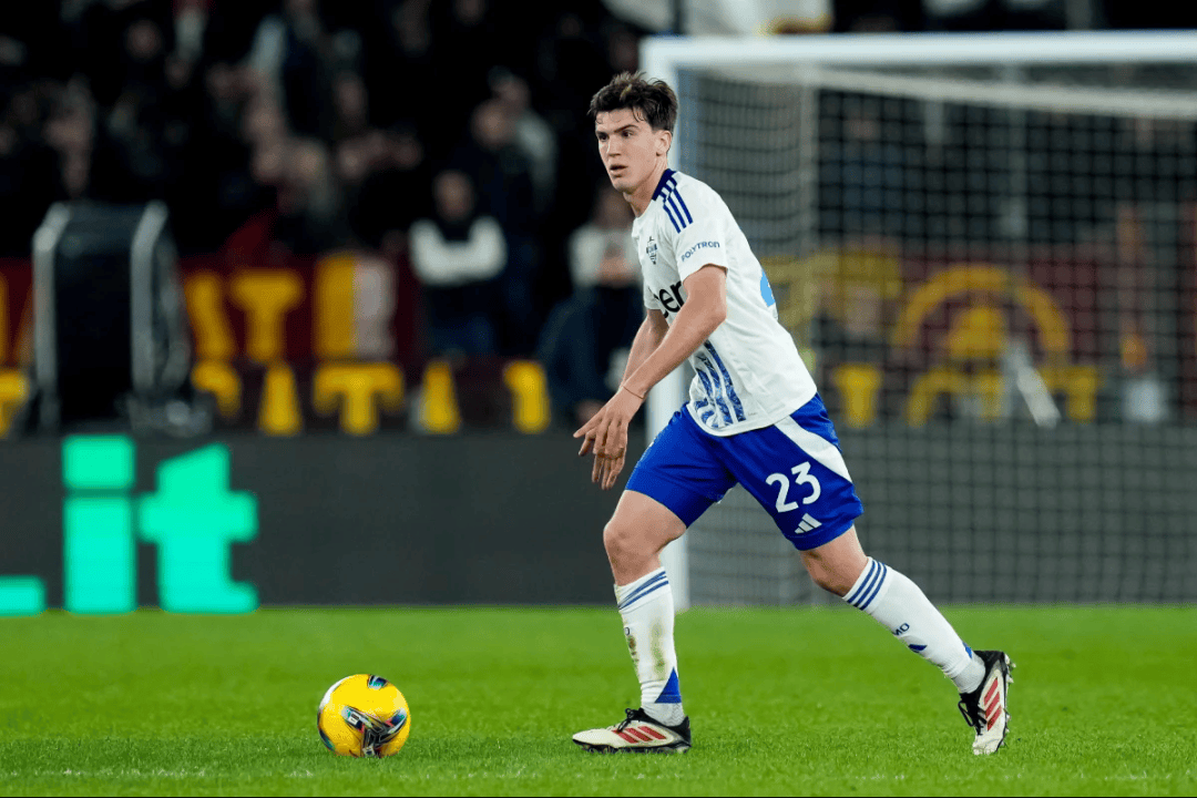 他最终重返 他最终重返