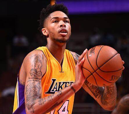 养年轻球员 养年轻球员